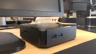 Asus Chromebox under monitor