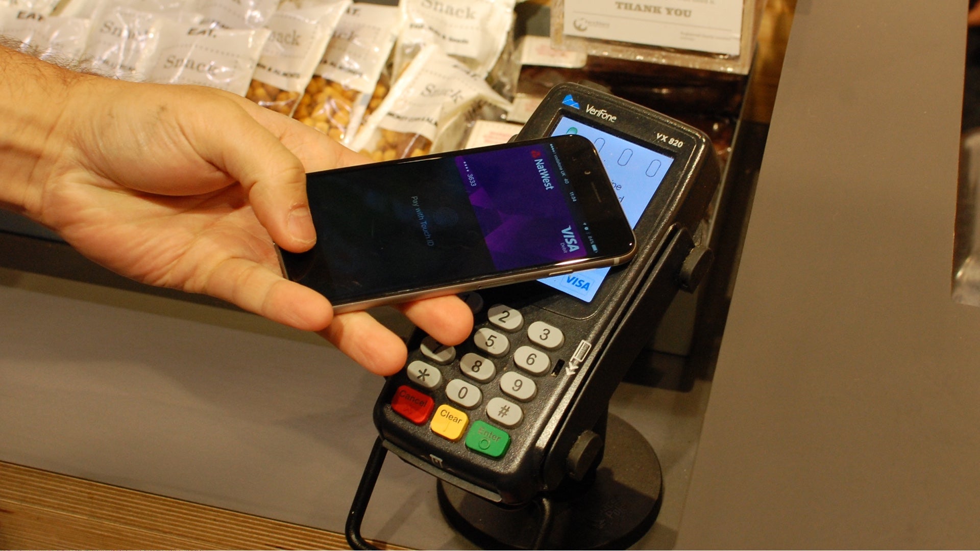 Apple Pay - paying in store