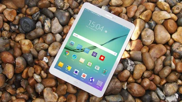 Samsung Galaxy Tab S2 three-quarters