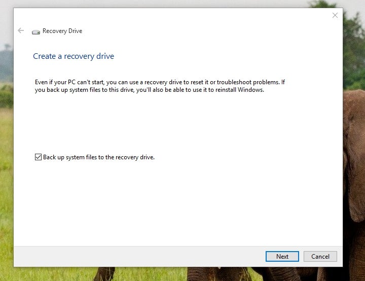 Windows 10 create recovery drive