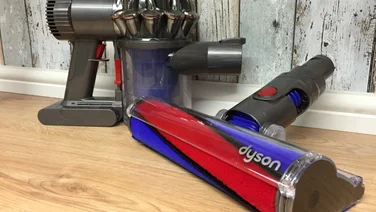 Dyson V6 Fluffy 3