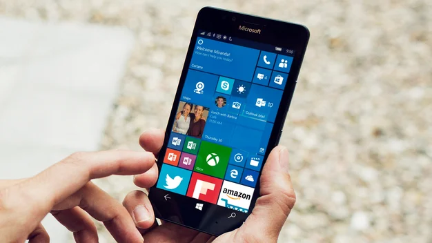 Windows 10 Mobile press shot