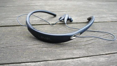 Samsung Level U Pro lead image 2