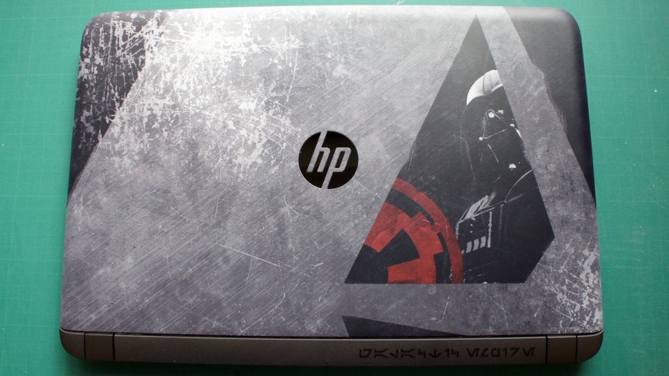 HP Star Wars Special Edition 15-an001na lid