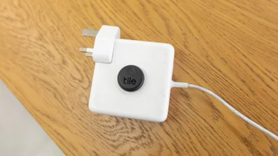 Tile Bluetooth trackers (2019) review: Never be a loser again | Expert ...