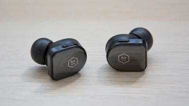 Master & Dynamic MW08 review - main image
