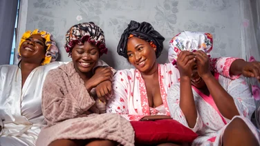 best silk bonnet