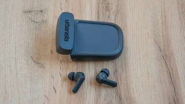 Urbanista Phoenix review - main image