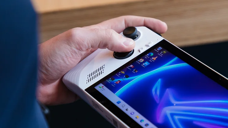 Asus ROG Ally review - d-pad in action