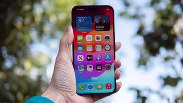 Apple iPhone 15 Pro Max front, in hand