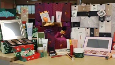 Beauty advent calendar sale - A selection of beauty advent calendars, unboxed