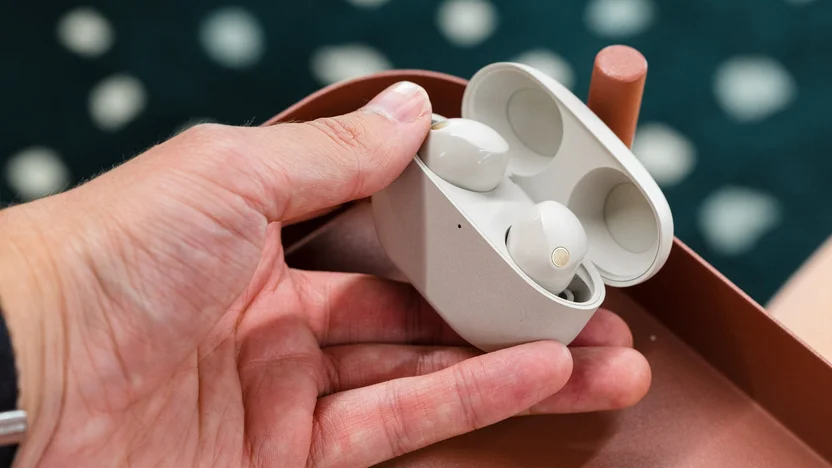 Best wireless earbuds for discount the money 2020