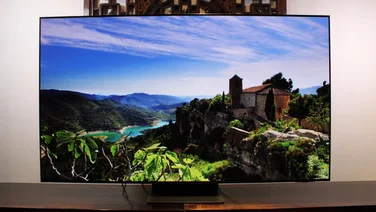Front view of the Samsung S95D OLED