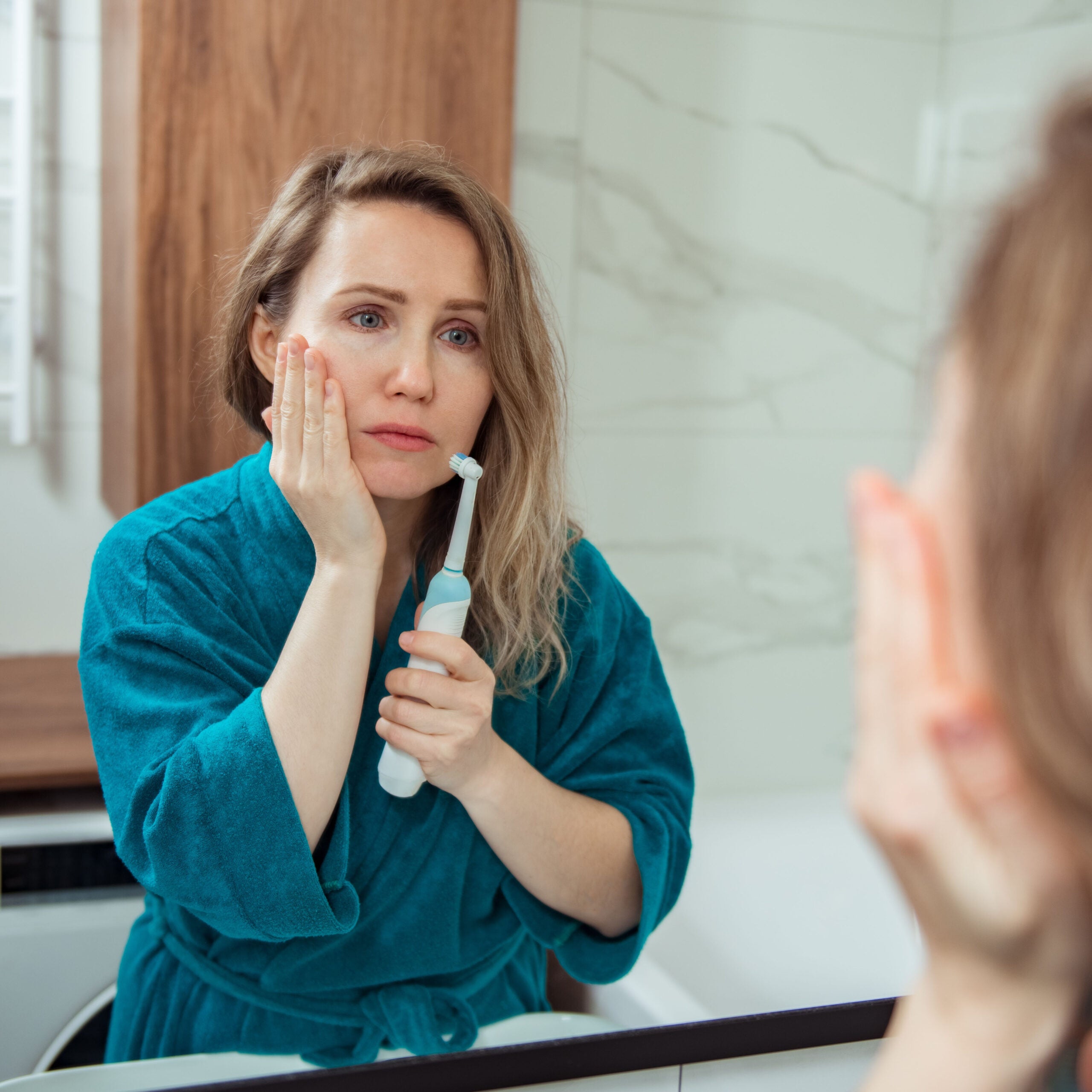 Why do my gums bleed when I brush my teeth? Expert Reviews