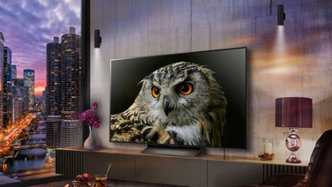 LG OLED TV x Currys sponsored header