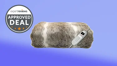 Cut out of Lakeland StaySnug electric blanket with Expert Reviews approved deal roundel