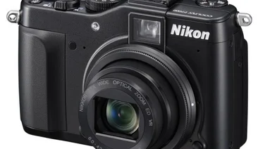Nikon Coolpix P7000
