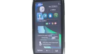 Nokia X7-00