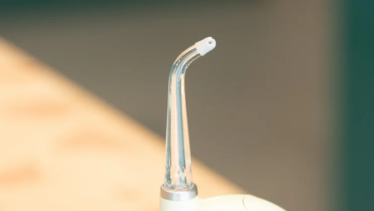 A closeup of the Oclean AirPump A10 Water Flosser nozzle