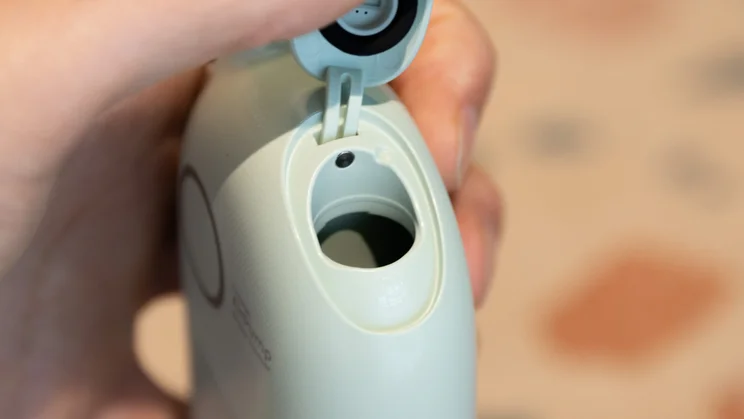 A close up of the opening to the Oclean AirPump A10 Water Flosser's water tank