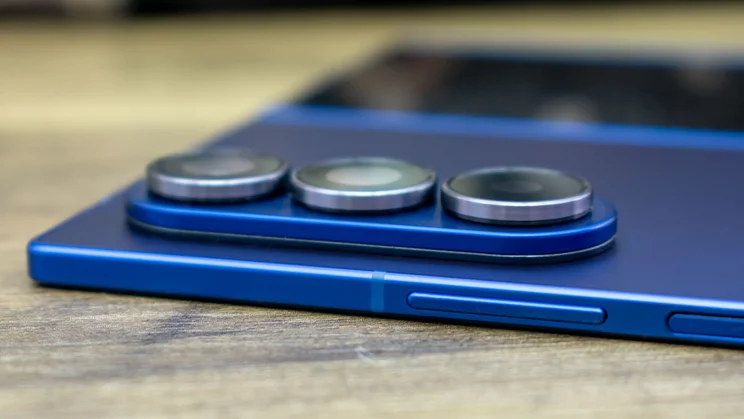 Samsung Galaxy Z Fold 7 unfolded, face down, close up of the edge