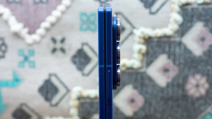 Samsung Galaxy Z Fold 7 folded, side view
