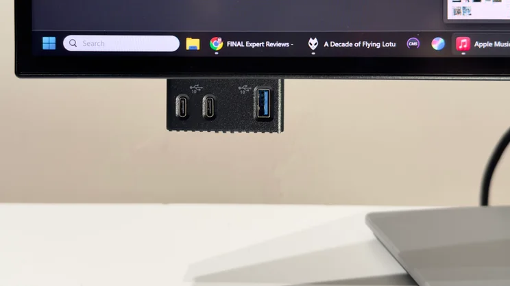 Dell UltraSharp U2725QE's innovative pop out connection panel