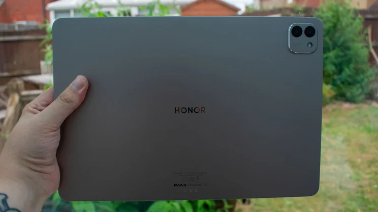 Honor Magic Pad 3 in hand, rear view