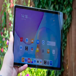 Huawei MatePad 11.5 (2025) in hand, front view, with the display on