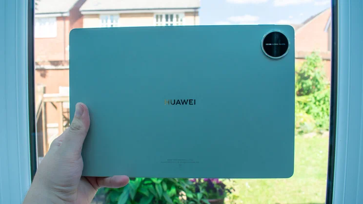 Huawei MatePad Pro (2025) in hand, rear view