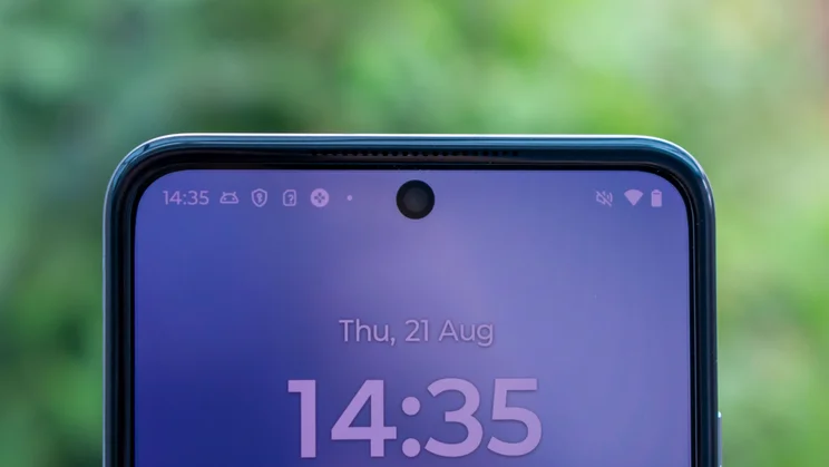 Close up of the Motorola Razr 60's selfie camera