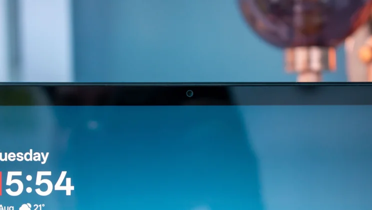 OnePlus Pad Lite in hand, close up of the selfie camera