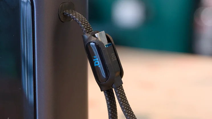 The Anker laptop power bank A1695's wrist strap doubles up as a built in USB-C connector