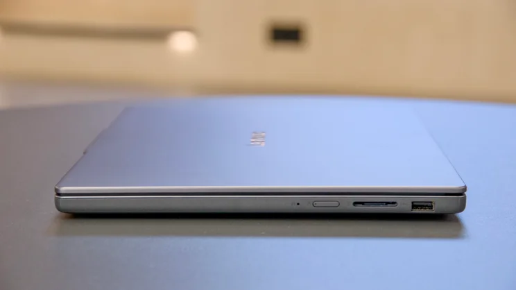The Lenovo IdeaPad 3x 2025, closed, pictured from the right side