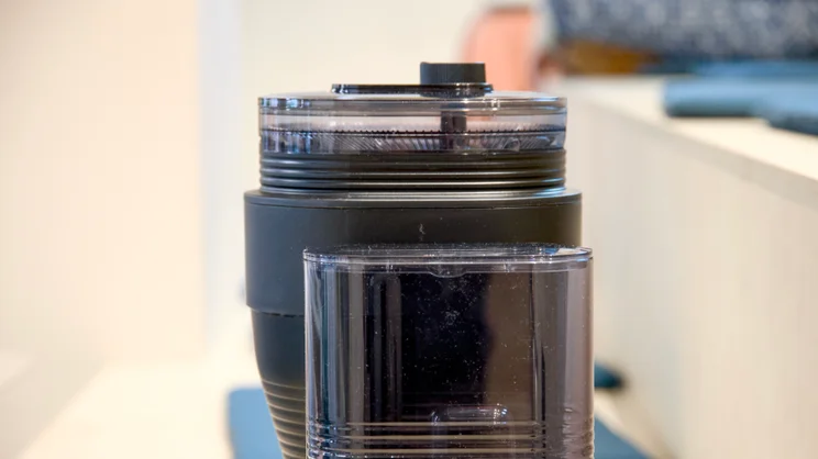 The Melitta AromaFresh Therm Pro pictured from the side