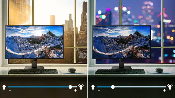 Philips LightSensor in action - the screen brightness automatically adjusts to ambient light levels