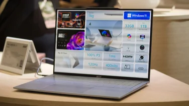 Acer Swift Air 16 lead images from front