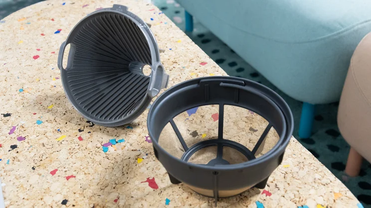 The filter inserts for the Sage Luxe Brewer filter coffee machine