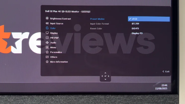 The Dell 32 Plus monitor's on screen display