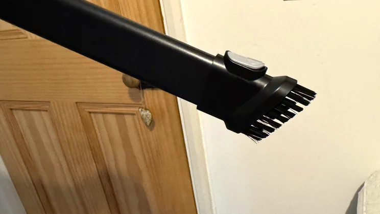A close up of the VAX HomePro Detect Pet-Design vacuum cleaner's crevice tool
