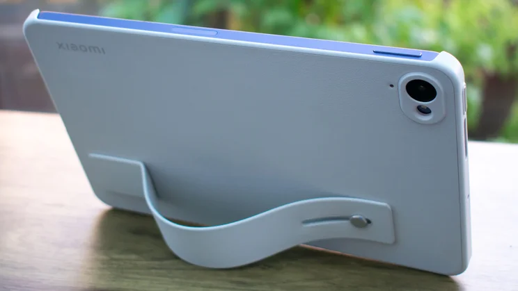 Xiaomi Pad Mini in protective case with kickstand loop
