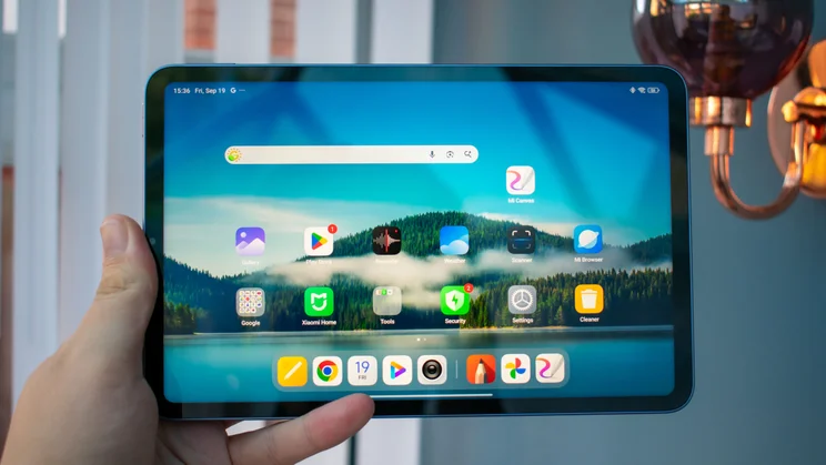 Xiaomi Pad Mini in hand, front view