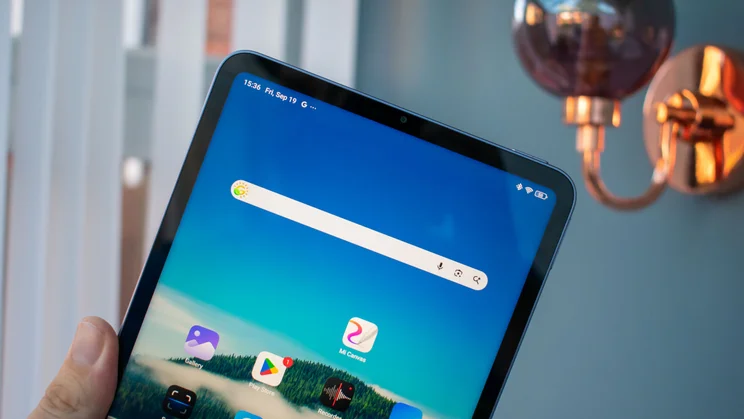 Xiaomi Pad Mini held in portrait mode, close up on selfie camera