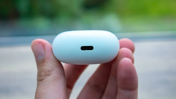 Google Pixel Buds 2a charging case, bottom view