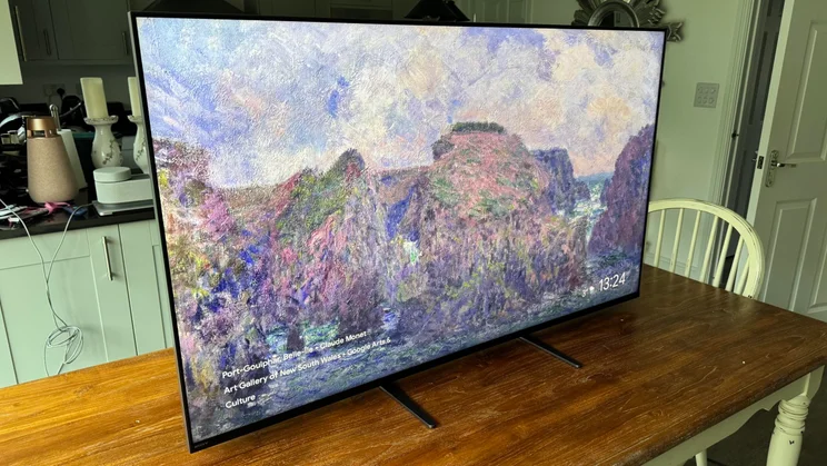 Left view of the Sony Bravia 7 TV displaying Port-Goulphar, Belle-Ile by Claude Monet