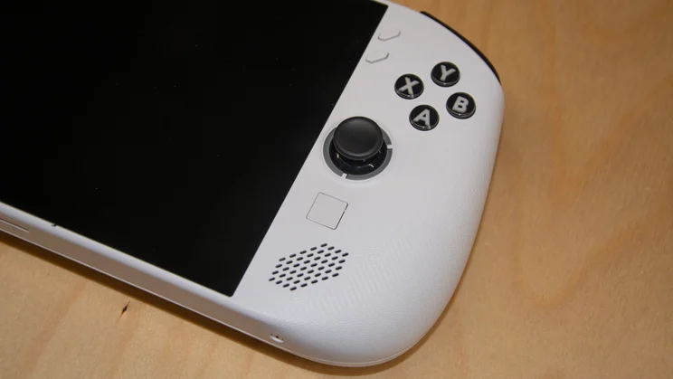 The right handgrip of the Lenovo Legion Go S