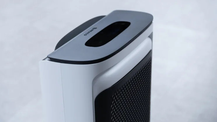 A side view of the top of the Meaco DD8L Pro dehumidifier