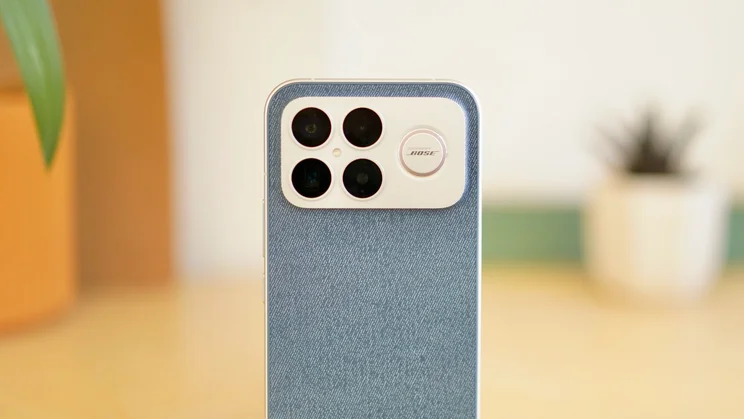 Poco F8 Ultra. close up of rear camera