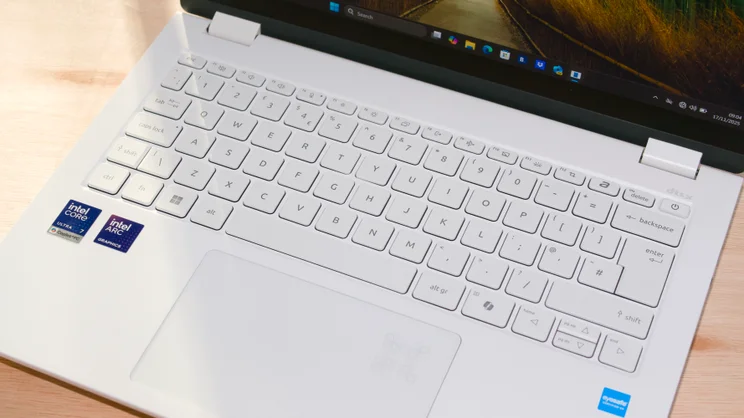 The Acer Swift Edge 14 AI's keyboard