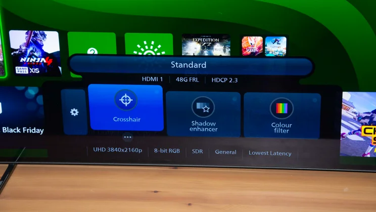 The Game Bar 2 being displaying on the Philips OLED760 TV